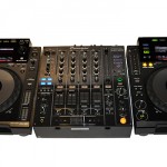 Pioneer DJM 800 - front view