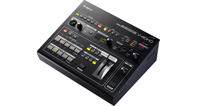 Roland V-40HD side